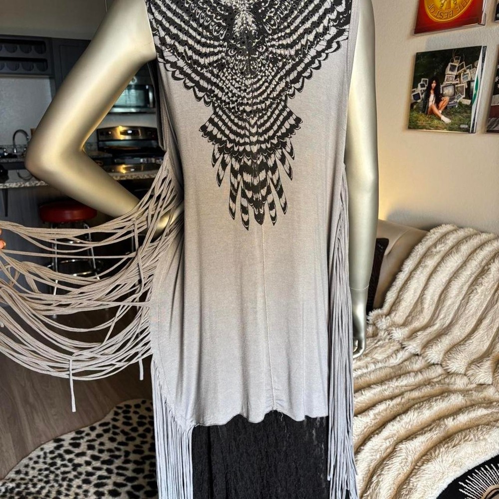 Vocal Y2K Gray Fringe Vest Black Sequin Feather Print M 🦅